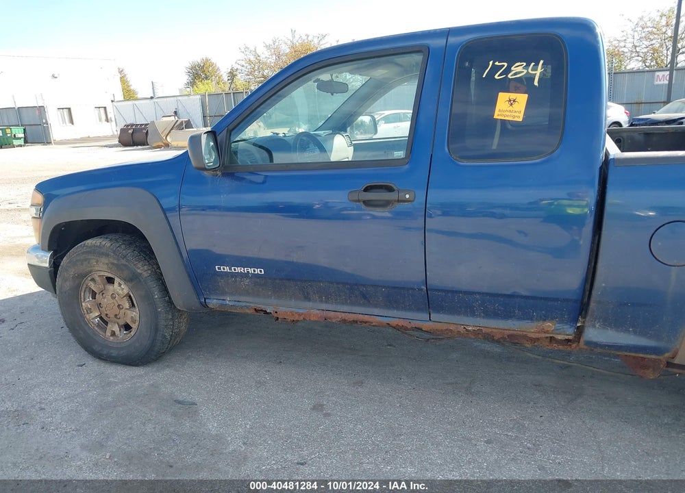 2005 CHEVROLET COLORADO VIN: 1GCDT196958124198