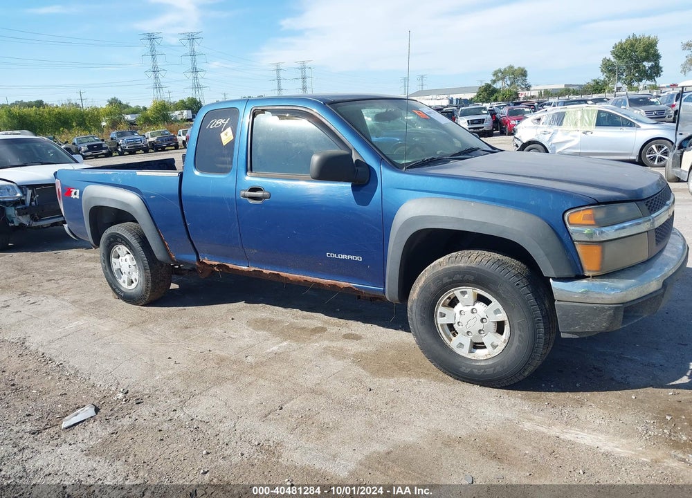 2005 CHEVROLET COLORADO VIN: 1GCDT196958124198