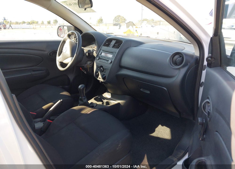 2015 NISSAN VERSA 1.6 S+ VIN: 3N1CN7AP4FL930047
