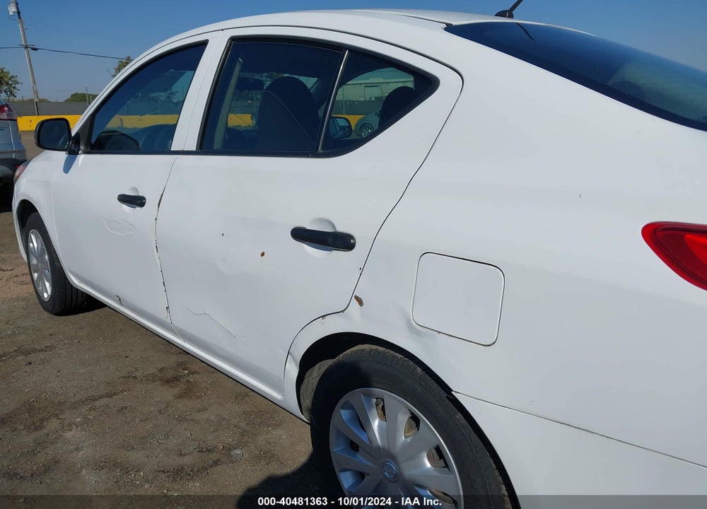 2015 NISSAN VERSA 1.6 S+ VIN: 3N1CN7AP4FL930047