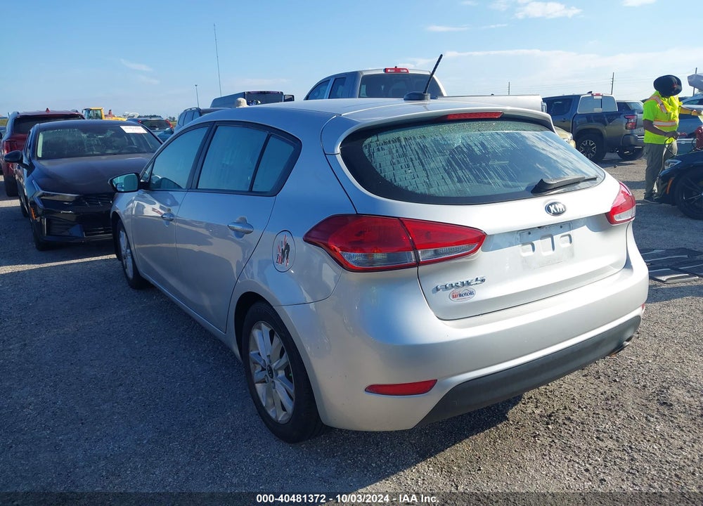 2017 KIA FORTE LX VIN: KNAFK5A83H5674953