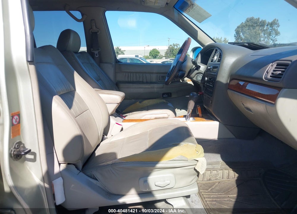2001 INFINITI QX4 LUXURY VIN: JNRDR09X11W203680