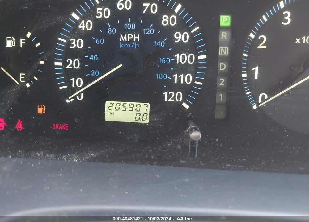 2001 INFINITI QX4 LUXURY VIN: JNRDR09X11W203680