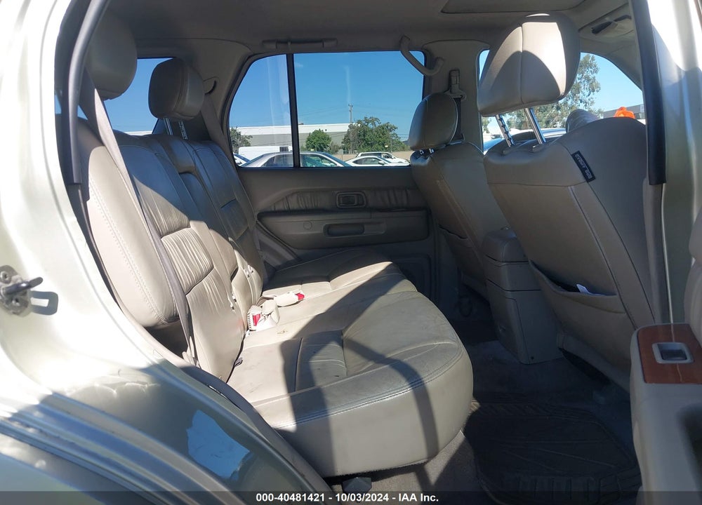 2001 INFINITI QX4 LUXURY VIN: JNRDR09X11W203680
