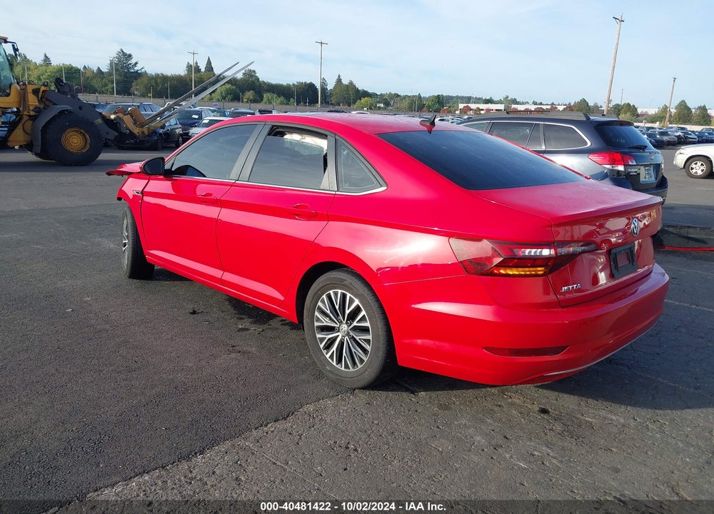 2019 VOLKSWAGEN JETTA 1.4T SEL VIN: 3VWEB7BU0KM199802