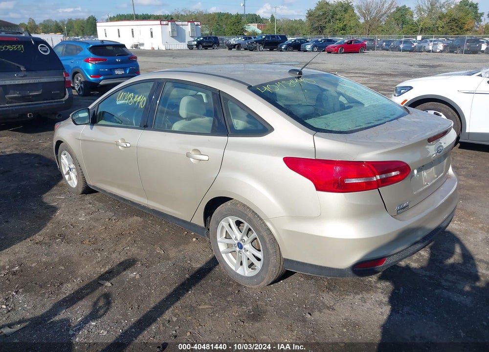 2018 FORD FOCUS SE VIN: 1FADP3F2XJL275971