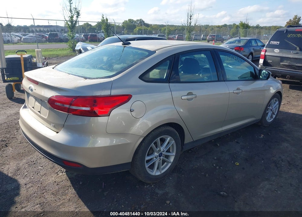 2018 FORD FOCUS SE VIN: 1FADP3F2XJL275971