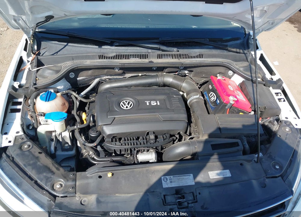 2015 VOLKSWAGEN JETTA 1.8T SE VIN: 3VWD17AJ4FM297176