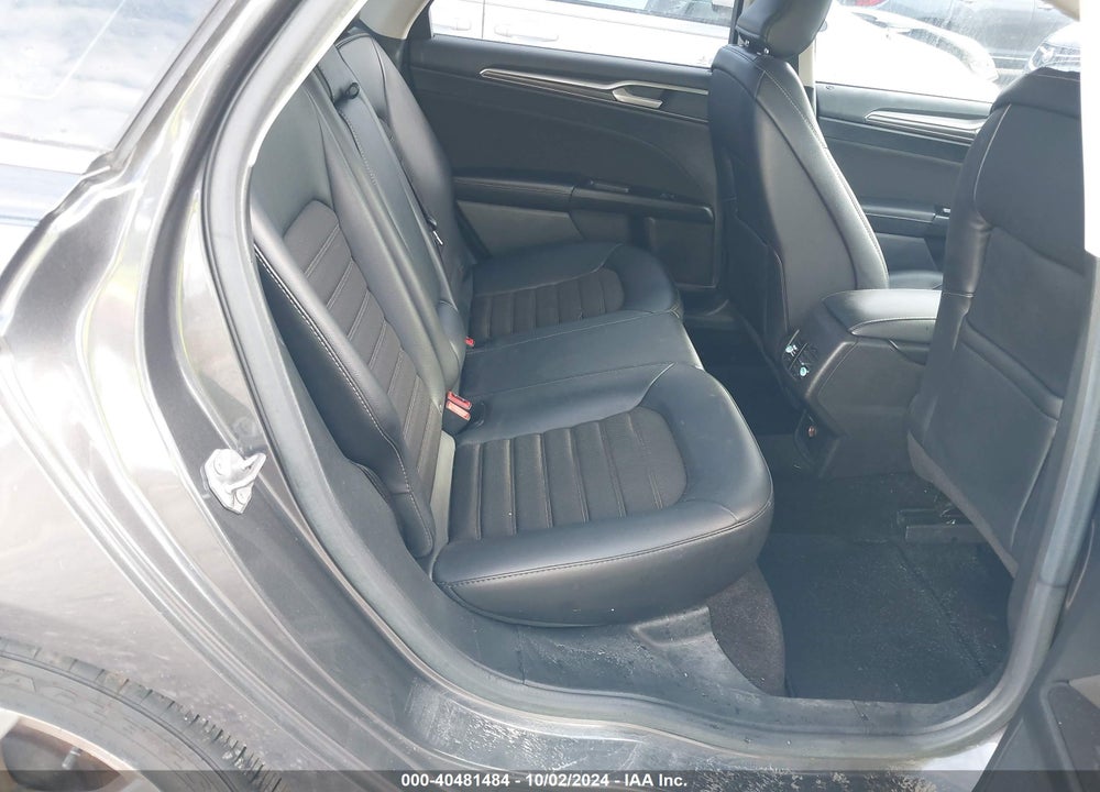 2017 FORD FUSION SE VIN: 3FA6P0HD9HR148601
