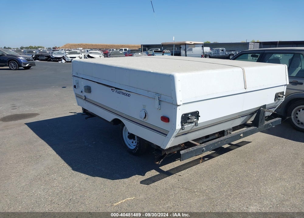 2008 FLEETWOOD CMP VIN: 4CG675E1X87205656