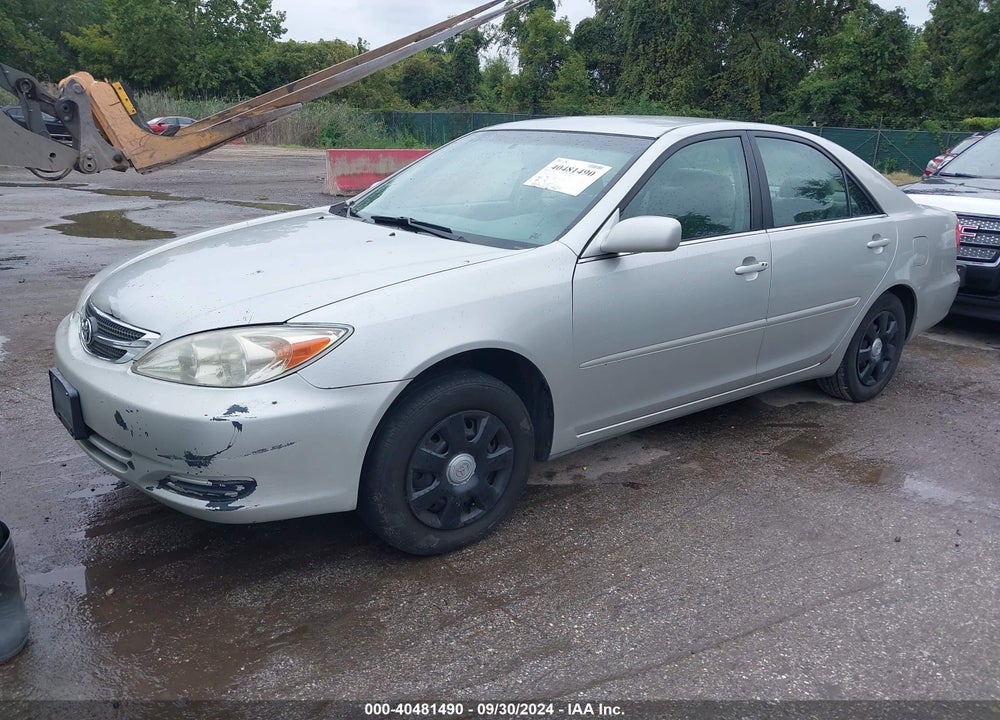2002 TOYOTA CAMRY LE VIN: 4T1BE32K02U018290