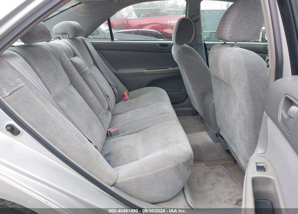 2002 TOYOTA CAMRY LE VIN: 4T1BE32K02U018290