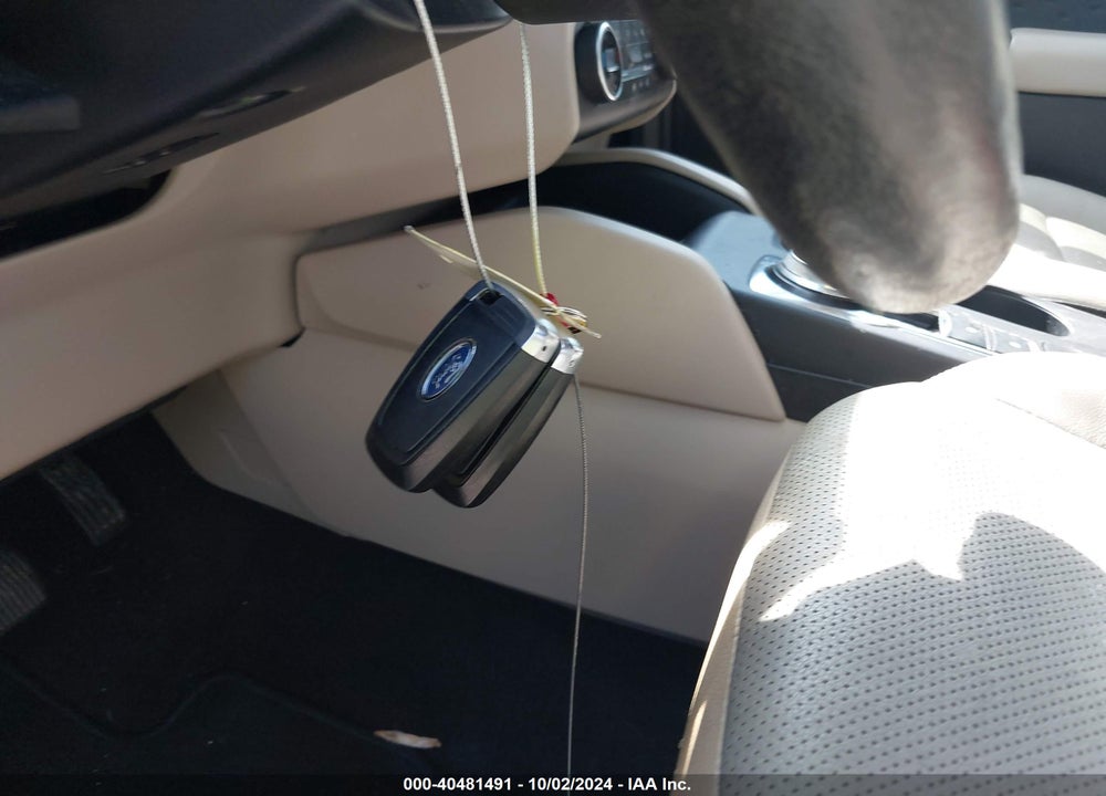 2020 FORD ESCAPE TITANIUM VIN: 1FMCU9J94LUA58575