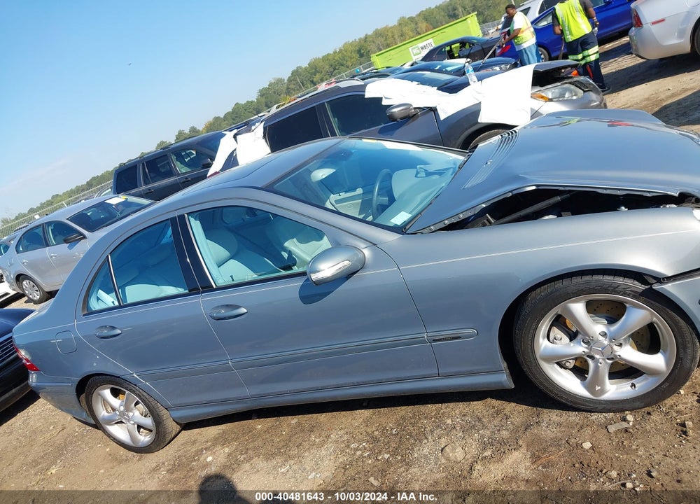 2006 MERCEDES-BENZ C 230 SPORT VIN: WDBRF52H26F729806