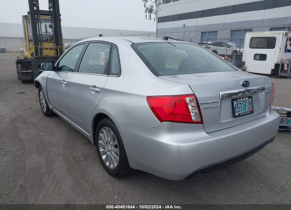 2011 SUBARU IMPREZA 2.5I PREMIUM VIN: JF1GE6B68BH520476
