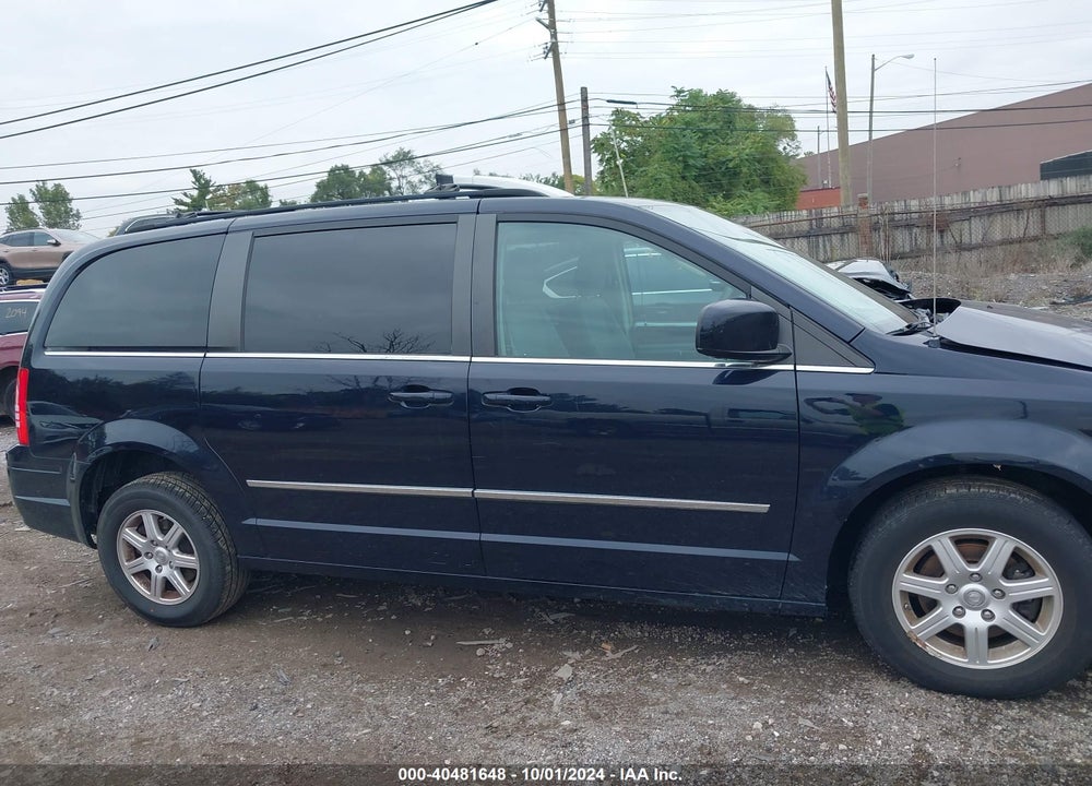 2010 CHRYSLER TOWN & COUNTRY TOURING VIN: 2A4RR5D15AR442870