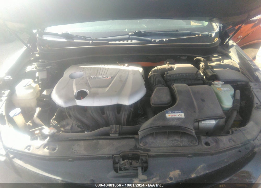 2014 HYUNDAI SONATA HYBRID LIMITED VIN: KMHEC4A48EA108238