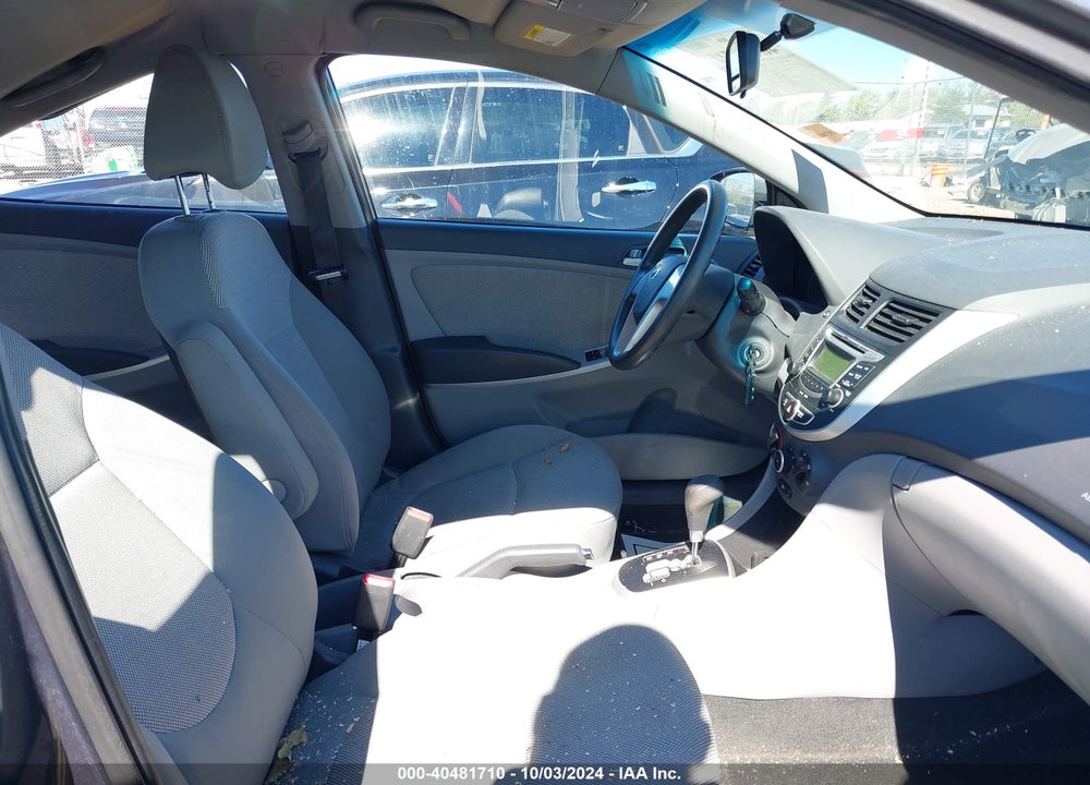 2013 HYUNDAI ACCENT VIN: KMHCT4AE7DU394032