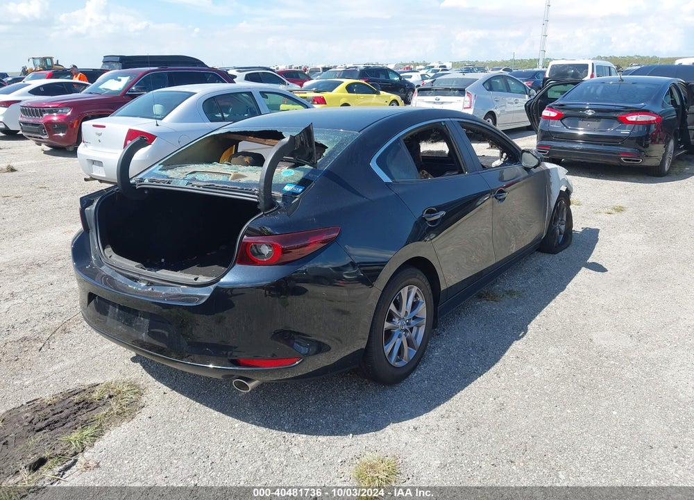 2022 MAZDA 3 2.0 VIN: JM1BPAA73N1500127