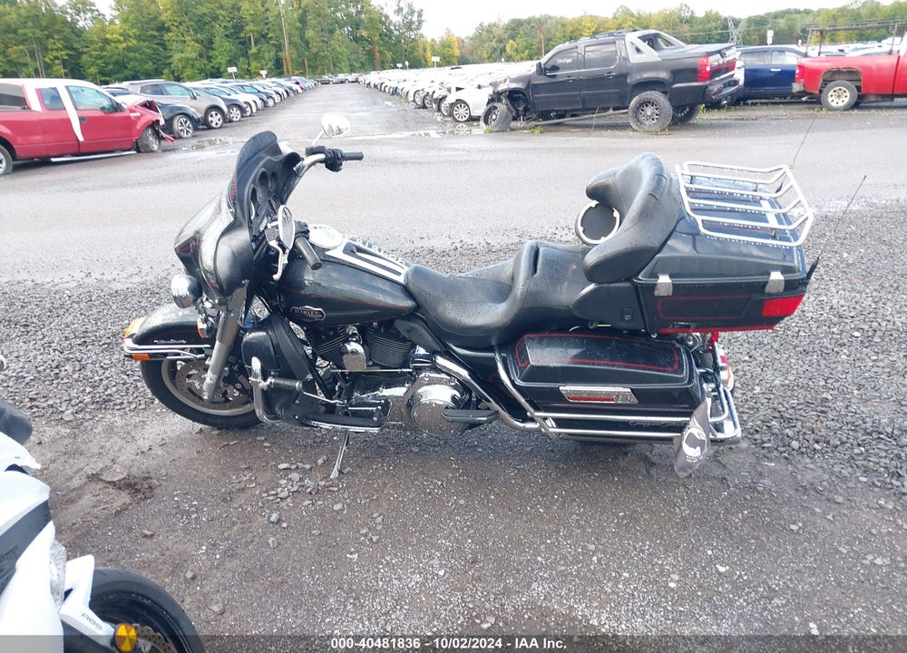 2008 HARLEY-DAVIDSON FLHTCUI VIN: 1HD1FC4138Y689857