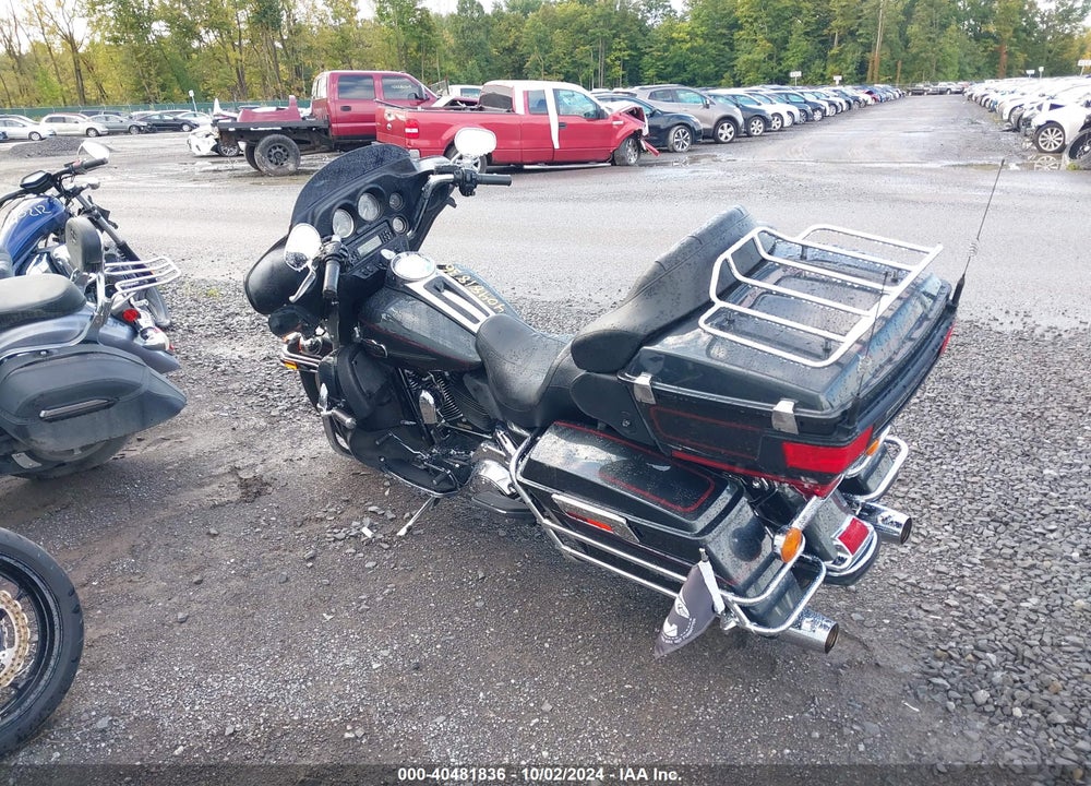 2008 HARLEY-DAVIDSON FLHTCUI VIN: 1HD1FC4138Y689857