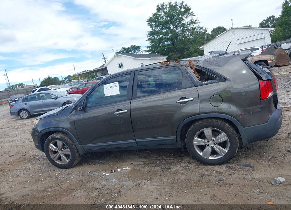 2013 KIA SORENTO EX VIN: 5XYKU4A60DG418257