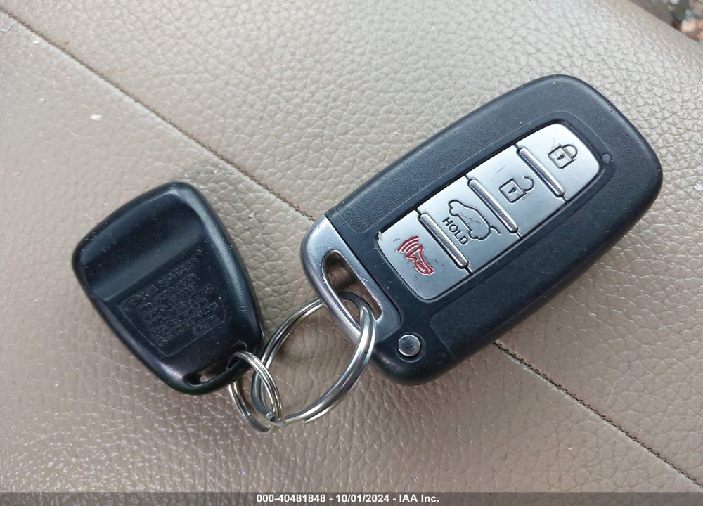 2013 KIA SORENTO EX VIN: 5XYKU4A60DG418257