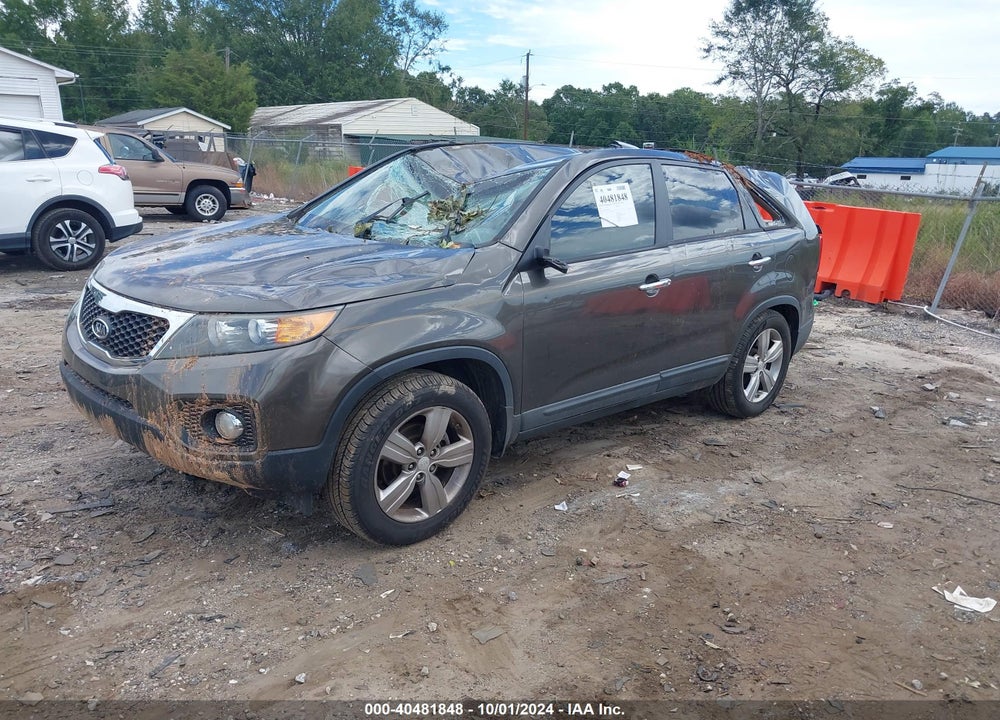 2013 KIA SORENTO EX VIN: 5XYKU4A60DG418257