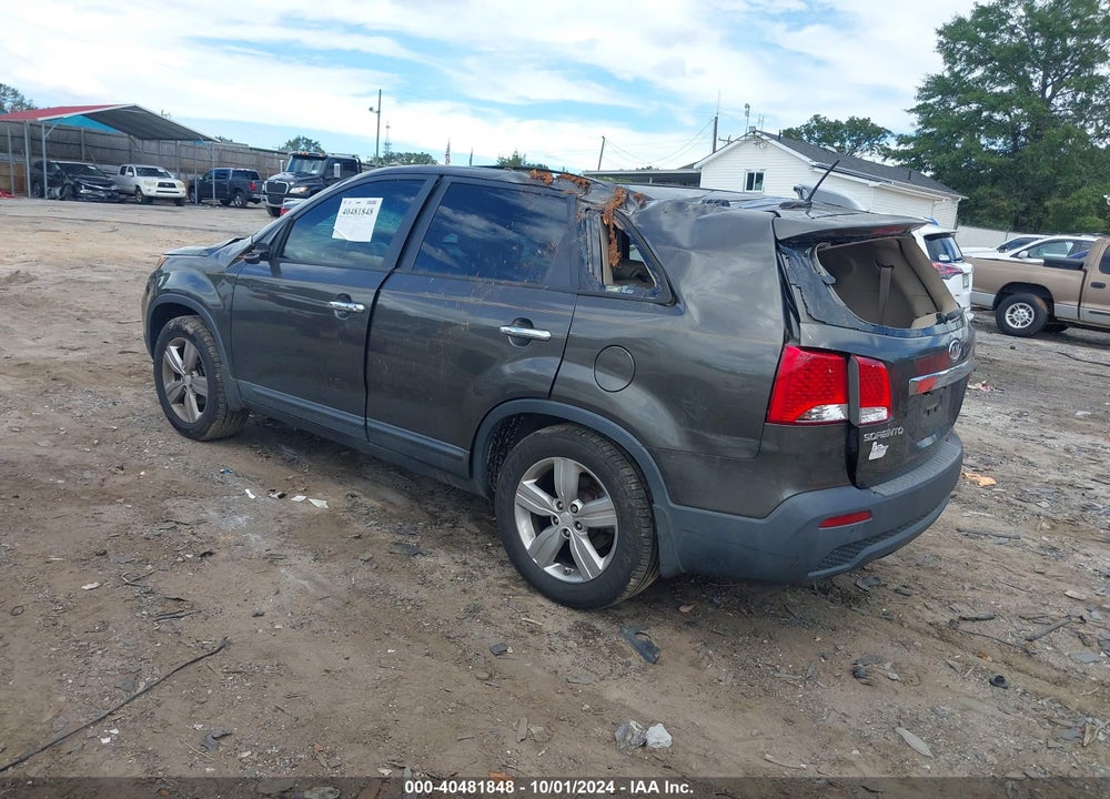 2013 KIA SORENTO EX VIN: 5XYKU4A60DG418257
