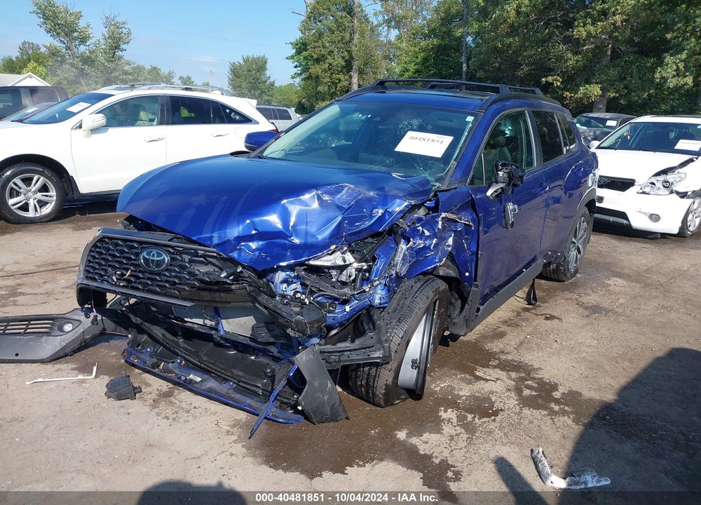 2022 TOYOTA COROLLA CROSS XLE VIN: 7MUDAABG5NV039935