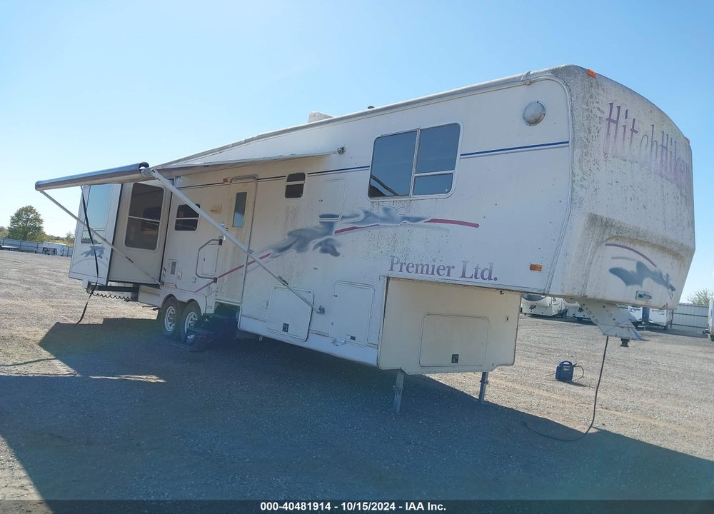 1999 NU-WA HITCH HIKER M32 VIN: 1NW32KR04XD072132