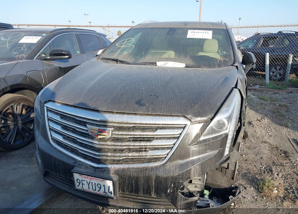 2019 CADI XT5 VIN: 1GYKNAR52K2283594