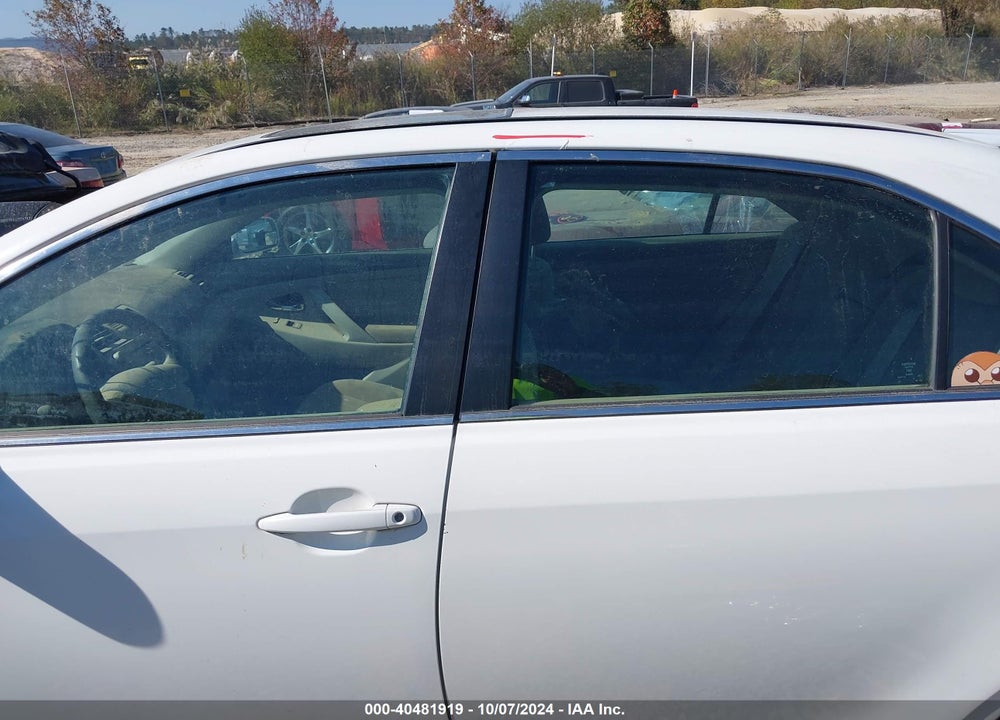 2009 TOYOTA CAMRY LE VIN: 4T1BE46K59U897621