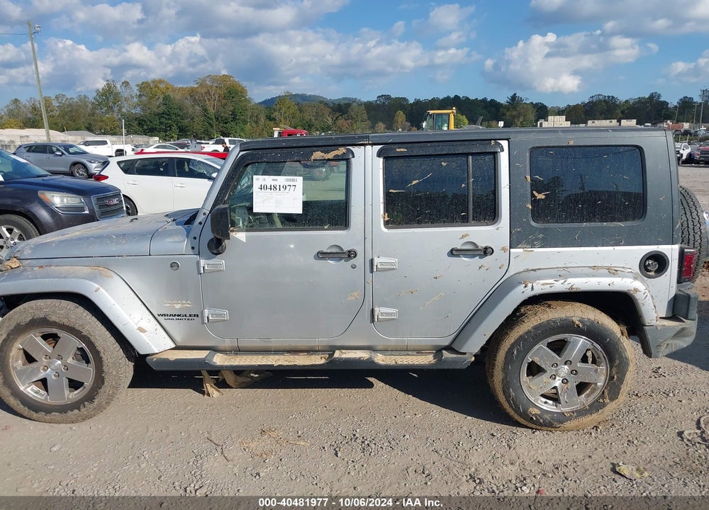 2008 JEEP WRANGLER UNLIMITED SAHARA VIN: 1J4GA59178L576001