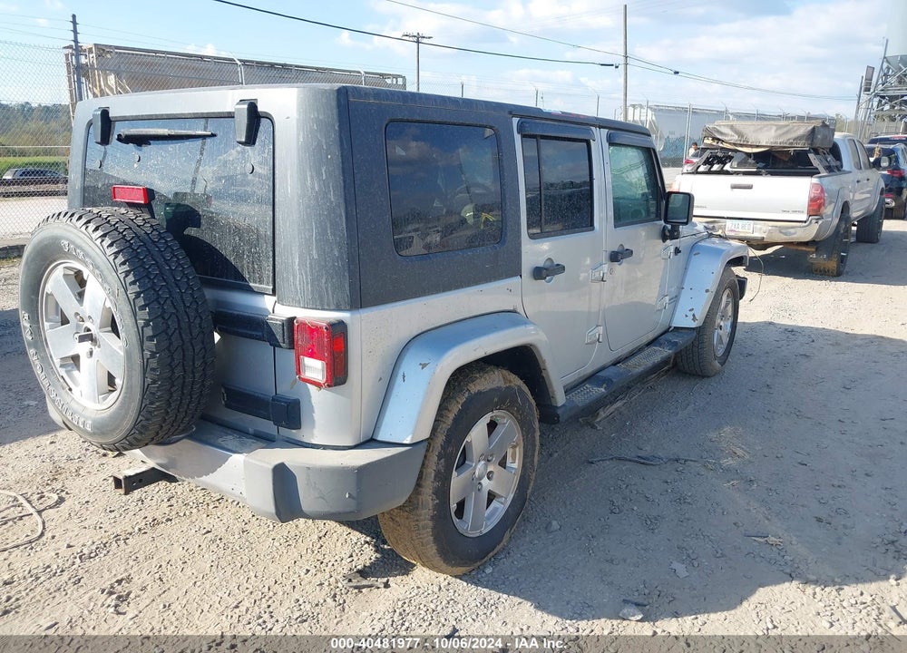 2008 JEEP WRANGLER UNLIMITED SAHARA VIN: 1J4GA59178L576001