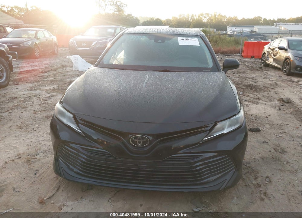 2019 TOYOTA CAMRY LE VIN: 4T1B11HK6KU176155