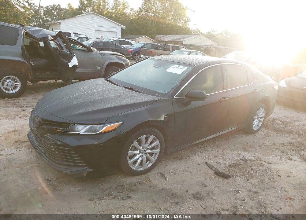 2019 TOYOTA CAMRY LE VIN: 4T1B11HK6KU176155