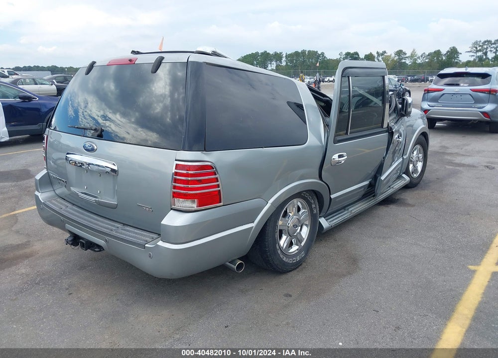 2006 FORD EXPEDITION LIMITED VIN: 1FMFU19586LA40557
