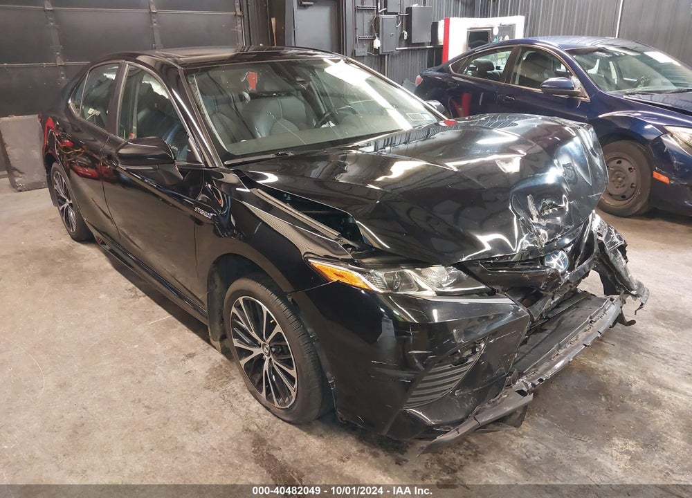 2020 TOYOTA CAMRY SE HYBRID VIN: 4T1J31AK1LU521996