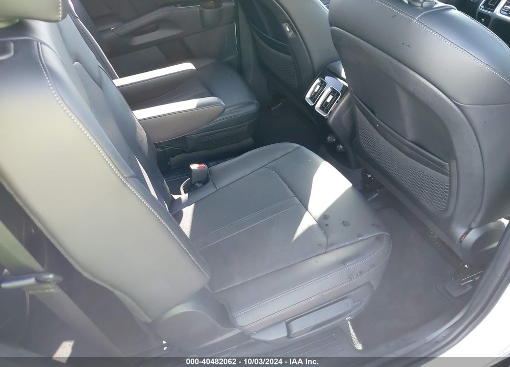2023 KIA SORENTO SX VIN: 5XYRK4LF2PG195192