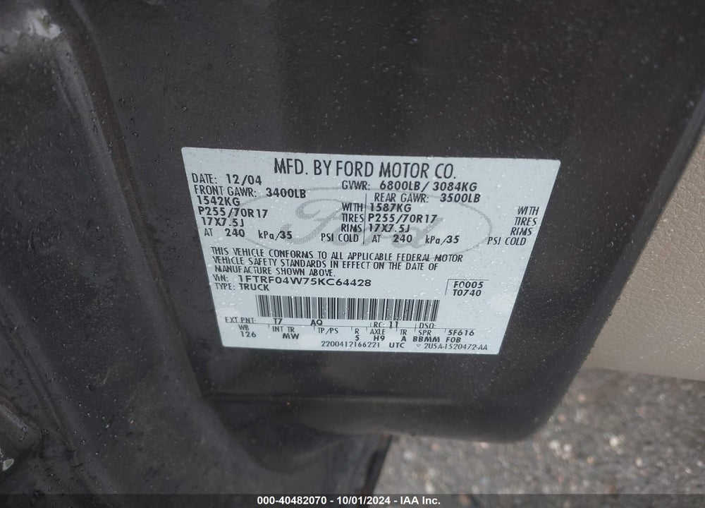 2005 FORD F-150 STX/XLT VIN: 1FTRF04W75KC64428