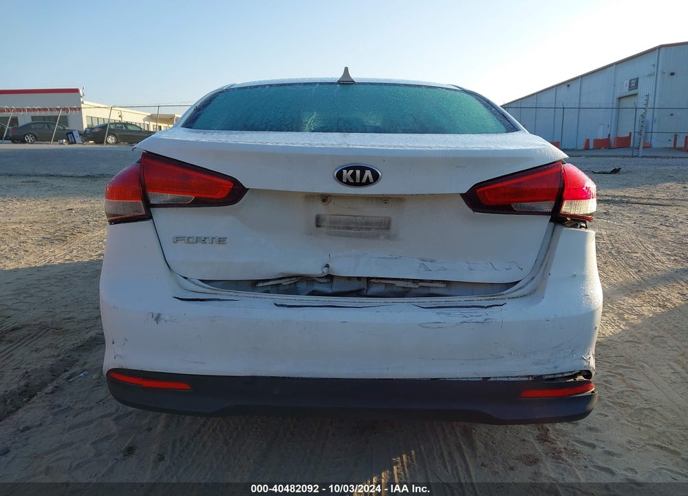 2017 KIA FORTE LX VIN: 3KPFK4A77HE065549