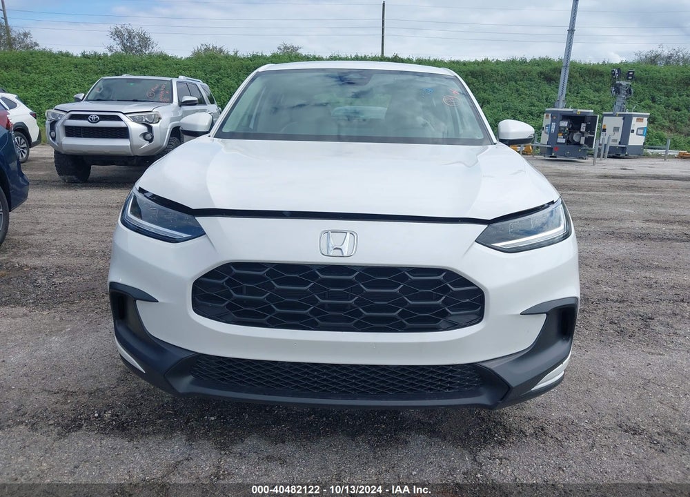 2024 HONDA HR-V 2WD LX VIN: 3CZRZ1H34RM762284