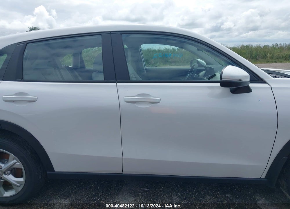 2024 HONDA HR-V 2WD LX VIN: 3CZRZ1H34RM762284