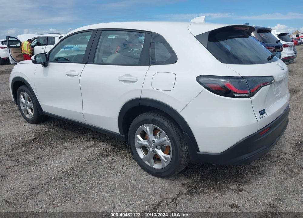 2024 HONDA HR-V 2WD LX VIN: 3CZRZ1H34RM762284