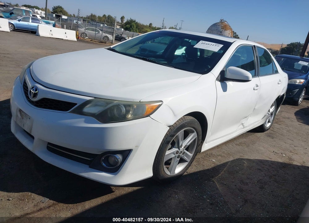 2013 TOYOTA CAMRY SE VIN: 4T1BF1FK5DU694992