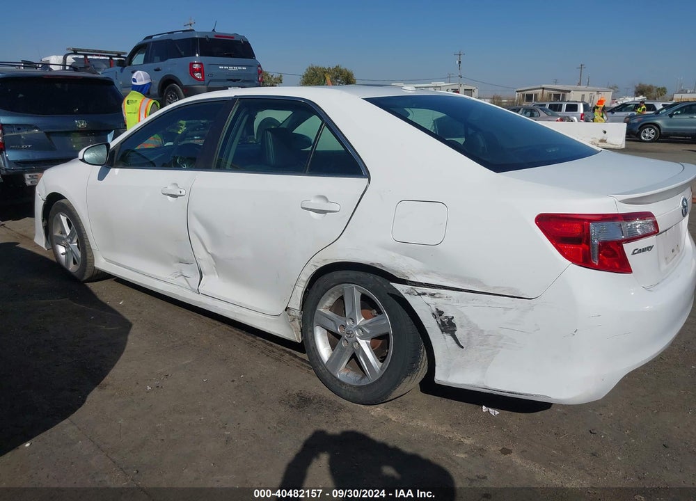 2013 TOYOTA CAMRY SE VIN: 4T1BF1FK5DU694992