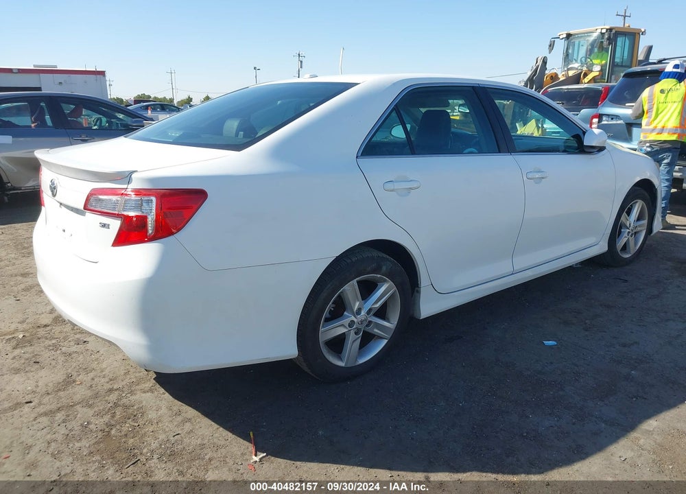 2013 TOYOTA CAMRY SE VIN: 4T1BF1FK5DU694992