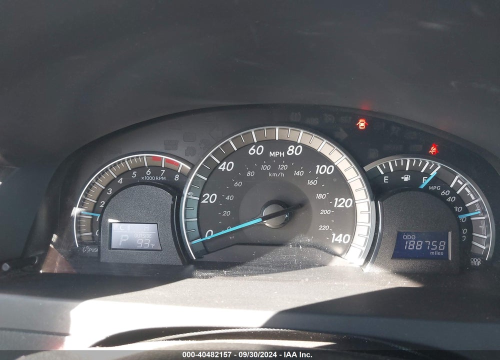 2013 TOYOTA CAMRY SE VIN: 4T1BF1FK5DU694992
