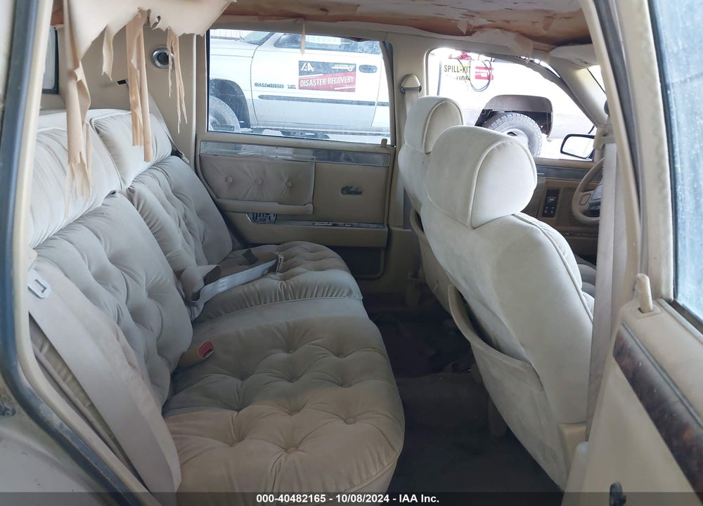 1993 CHRYSLER NEW YORKER C-BODY SALON VIN: 1C3XC66R6PD129401